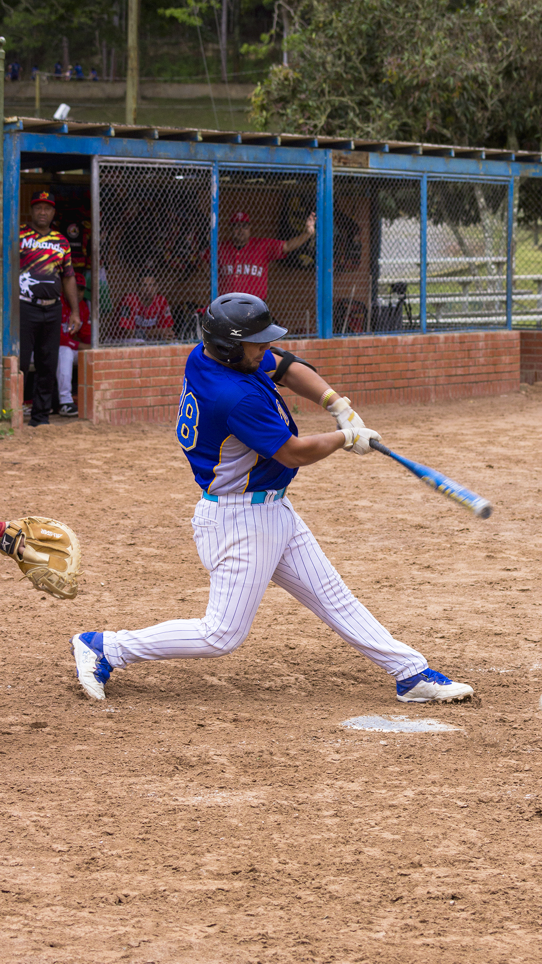 Jugador participando en una actividad de softbol